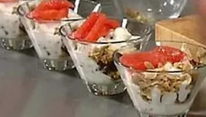 מוזלי אשכוליות אדומות