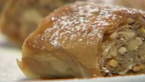 בקלאווה ומשקה איירן