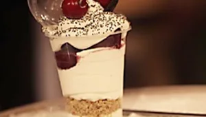 מוס וניל דובדבנים