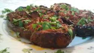 סירות חצילים ממולאות בבשר