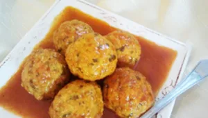 קציצות הודו ברוטב אדום