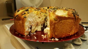 חלה מתוקה עם תערובות