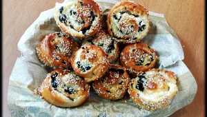 מאפה גבינה וזיתים