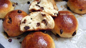 לחמניות מתוקות עם שוקולד צ'יפס
