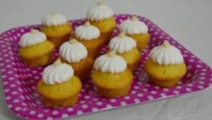 מיני קאפקייקס וניל ושוקולד לבן