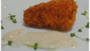 קבבוני כרובית עם רוטב טחינה ומיונז