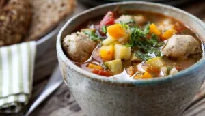 נזיד ירקות וגריסים