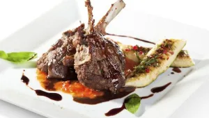 צלעות עגל בתוספת כרישה