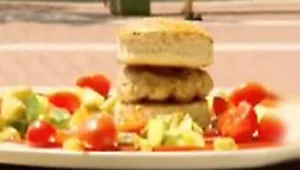 המבורגר בתוספת ירקות