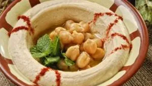 חומוס אסלי חם