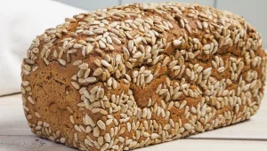 מתכון ללחם כפרי כוסמין עם גרעיני חמנייה