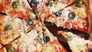 מתכון לפיצה מושחתת במיוחד