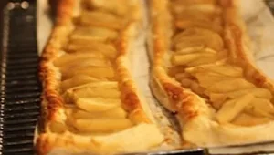 שטרודל תפוחים לוהט