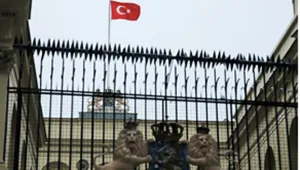 "נמשיך עד שהולנד תתנצל"