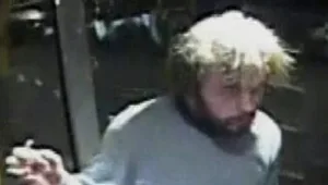 אנס תוקף אישה ברחוב - עד שעובר אורח מבריח אותו