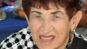 "בואו להלוויית ניצולת השואה"