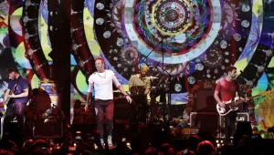 מקולדפליי לאדל: חבילות משתלמות להופעות השוות בחו"ל