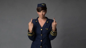 סודות של דיילות: הנוסעים שלא דופקים חשבון