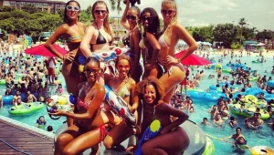 קיץ רטוב: 5 פארקי המים הטובים בעולם