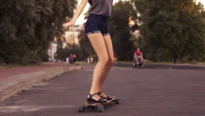 לא לטינאייג'רים בלבד: אימון על סקייטבורד שיעיף אתכם באוויר