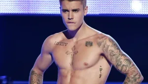 יכול להיות שזה הקעקוע הכי מוגזם שג'סטין ביבר עשה?