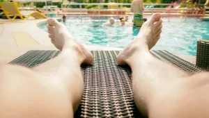 הסכנות השקטות שמחכות לכם במלון ובצימר