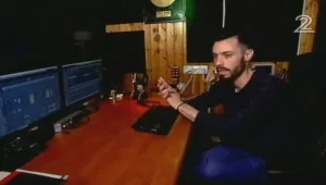 איך נולדו השירים שהפכו למצליחים במדינה?