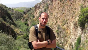 רותם מזרחי הורשע בהונאה וגניבת כסף ורכוש מנשים