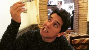 מה אכל הראל סקעת והאם מייקל לואיס גם אופה?