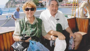 זיכרון בסלון