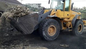 פשיטה על מפחמות מזהמות בשטחים