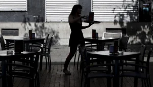 מהממשלה החדשה נדרש פתרון מהיר לעסקים הקטנים | דעה