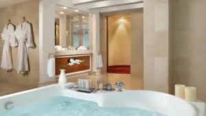 כמה יעלה לכם לישון בסוויטה של טראמפ?