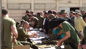 שיאנית המילואים - תל אביב