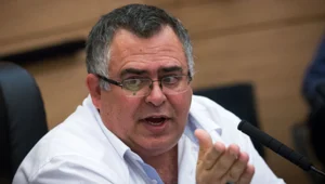 "עד סוף הקדנציה - אני שר"