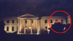 מה גרם לאור המסתורי בבית הלבן?