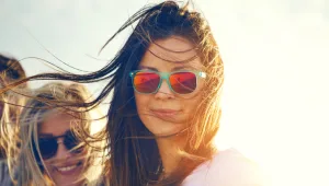 תכירו את ניופולאר - העדשות שיעזרו לכם לשרוד את הקיץ