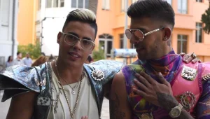 כך צולם הקליפ של "טודו בום"