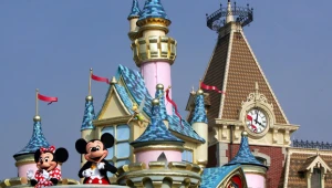 האיש ששבר שיא ביקורים בדיסנילנד