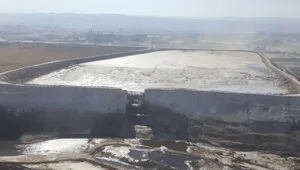 "לאטום את המאגרים"