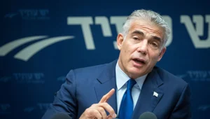 "מקורבי נתניהו גזרו קופון על הביטחון שלנו"