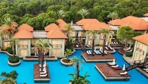 הישראלים חוזרים לאנטליה