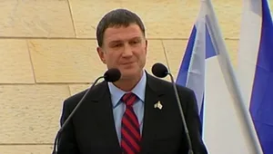 "היה עדיף שפשוט תשתוק"