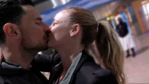 גיא זו-ארץ ויעל בר-זוהר בדואט ראשון