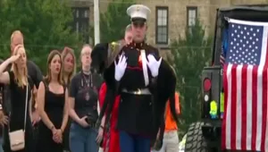 פרידה צבאית נערכה לכבוד כלב הגישוש הגוסס