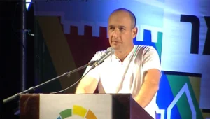 "לא ניעלם, כולנו כאן כדי להישאר"