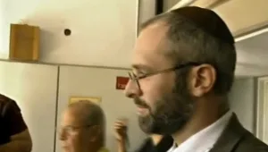 "ישראלי שהרג פלסטיני יוסגר לארץ"