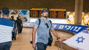 זוכה הגראמי שון פול נחת בישראל