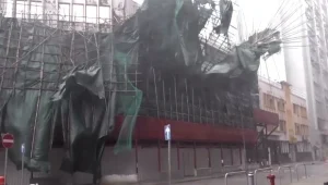 סופת הטייפון הקטלנית בהונג קונג משתקת את העיר מקאו