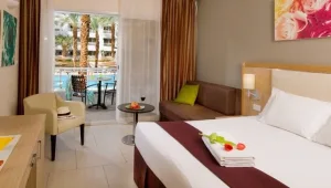 פתאל הבטיחה לילה זוגי ב-99 שקל- והאתר קרס